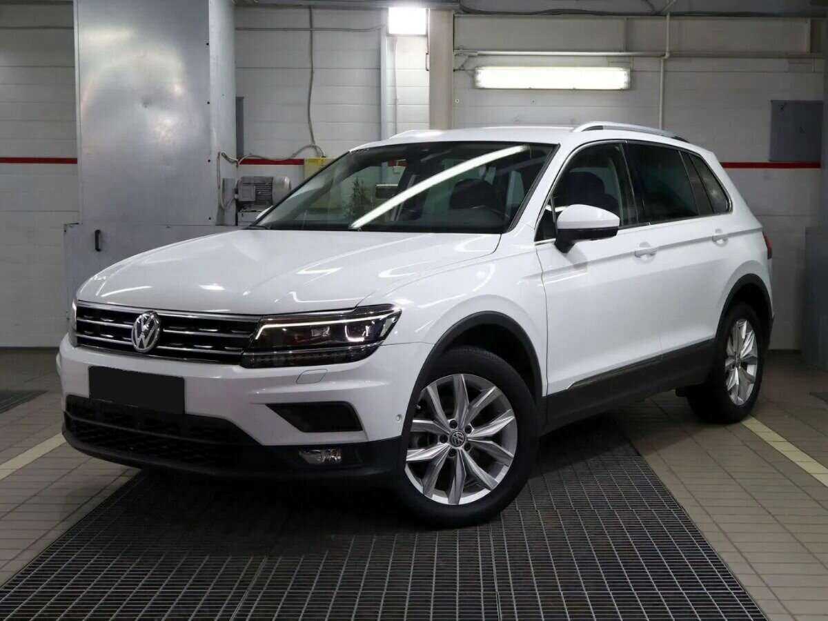 Купить Volkswagen Tiguan с пробегом. Фото: #0