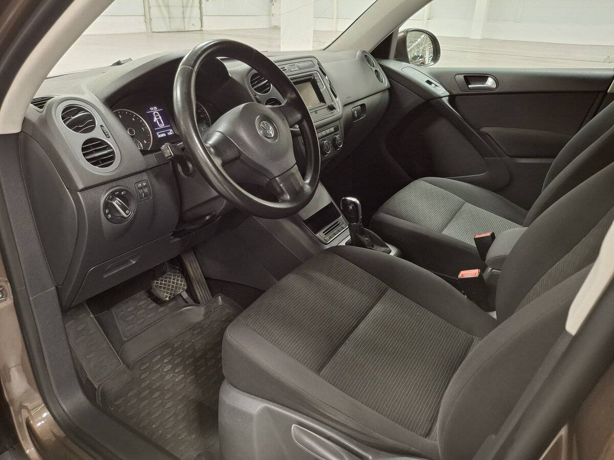 Купить Volkswagen Tiguan с пробегом. Фото: #15
