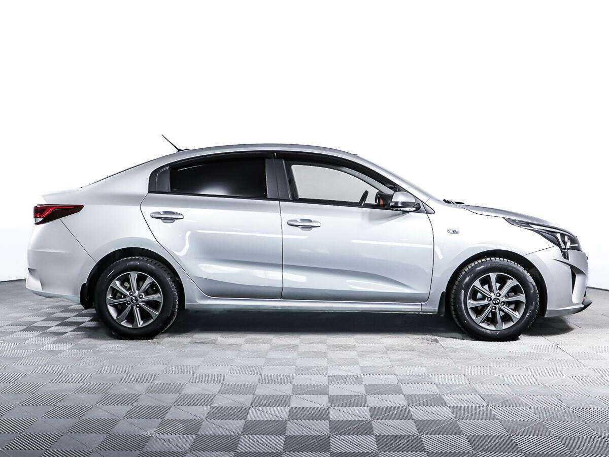 Купить Kia Rio с пробегом. Фото: #3
