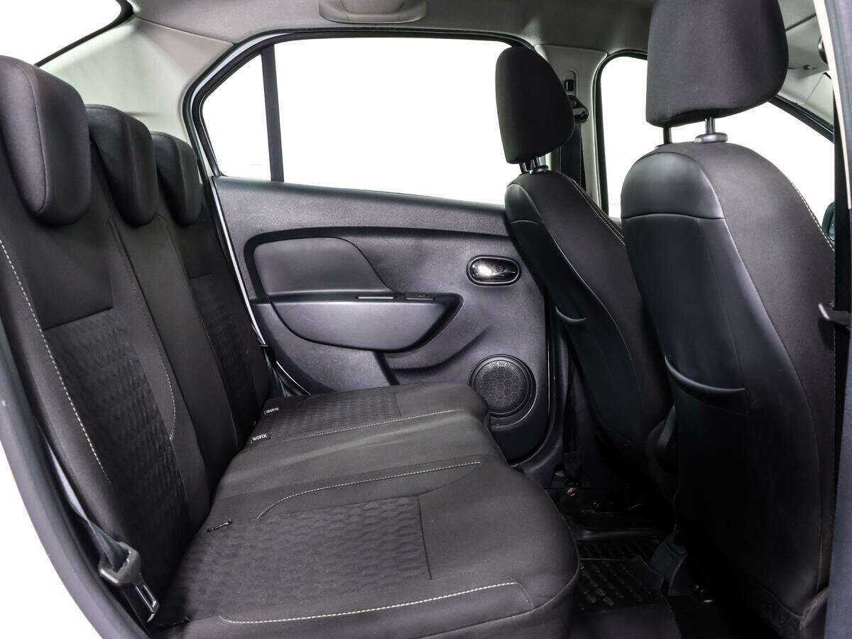 Купить Renault Logan с пробегом. Фото: #11