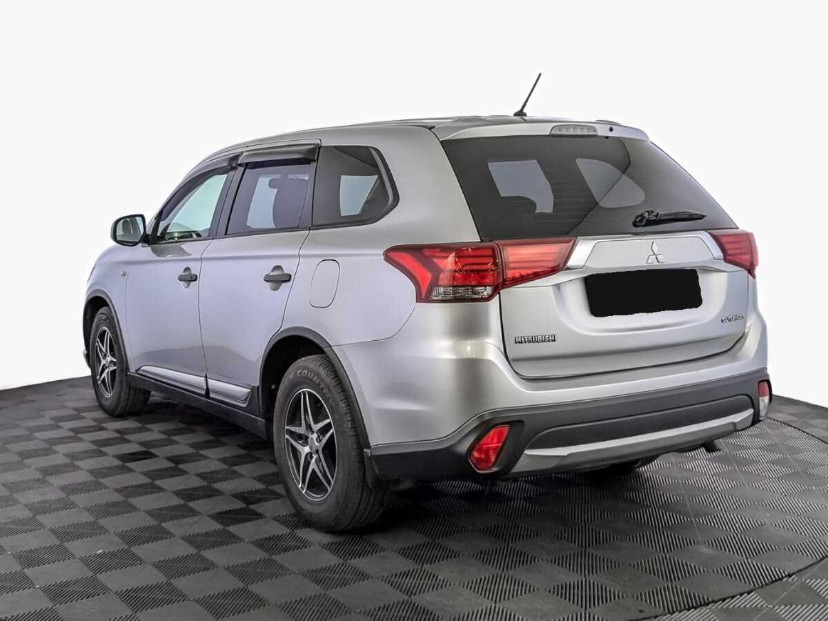 Купить Mitsubishi Outlander с пробегом. Фото: #6