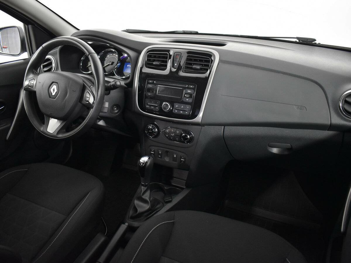 Купить Renault Sandero с пробегом. Фото: #6