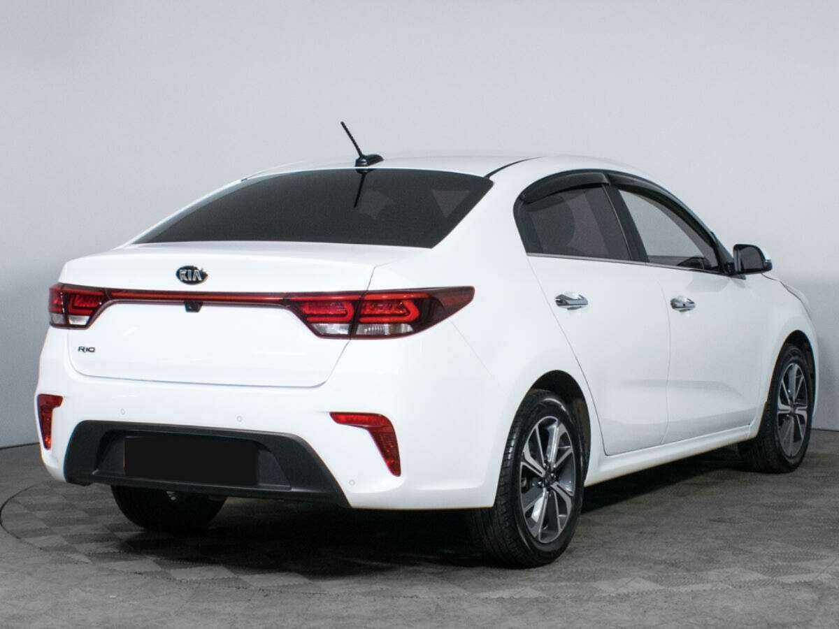 Купить Kia Rio с пробегом. Фото: #4