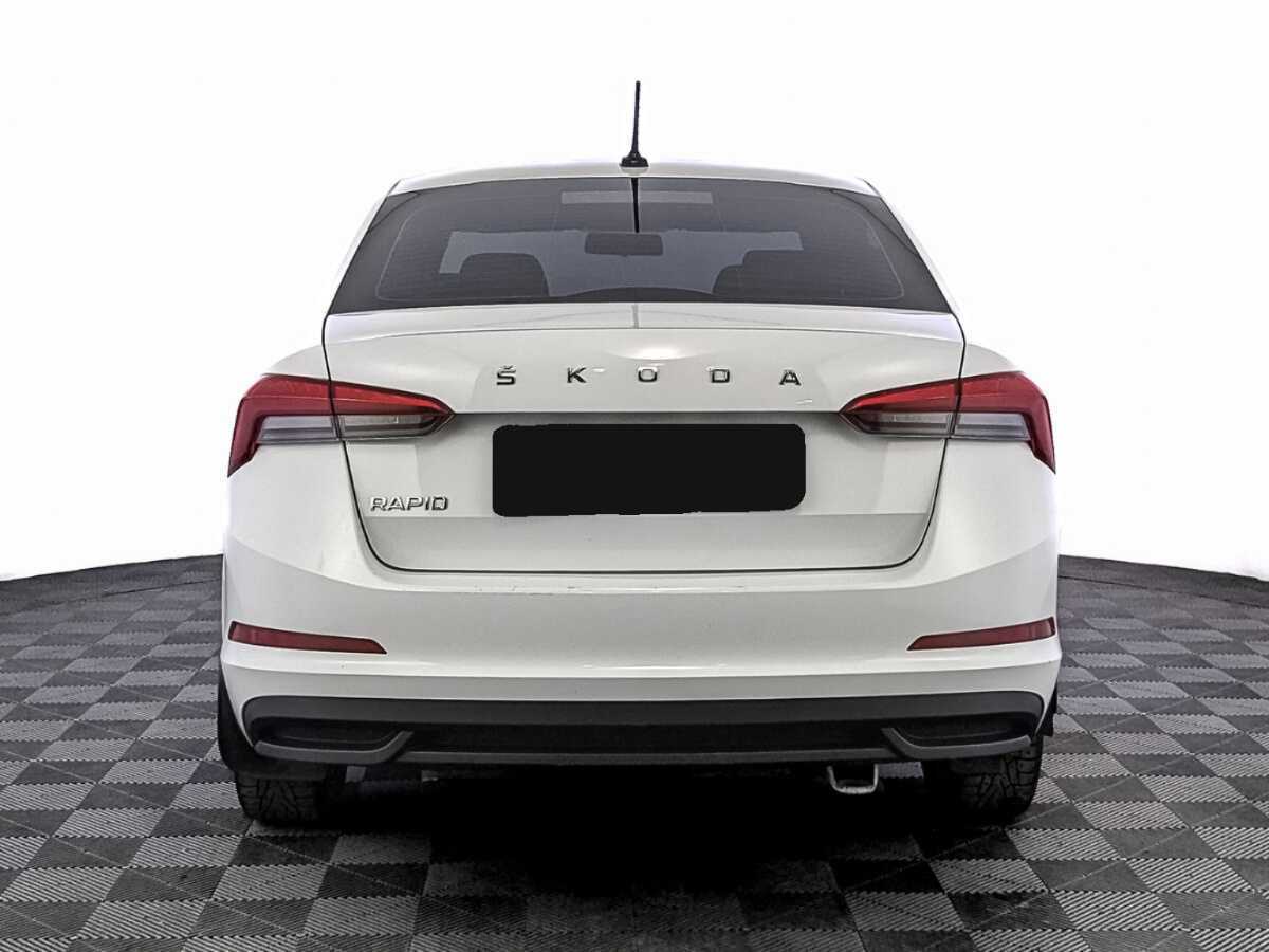 Купить Skoda Rapid с пробегом. Фото: #5