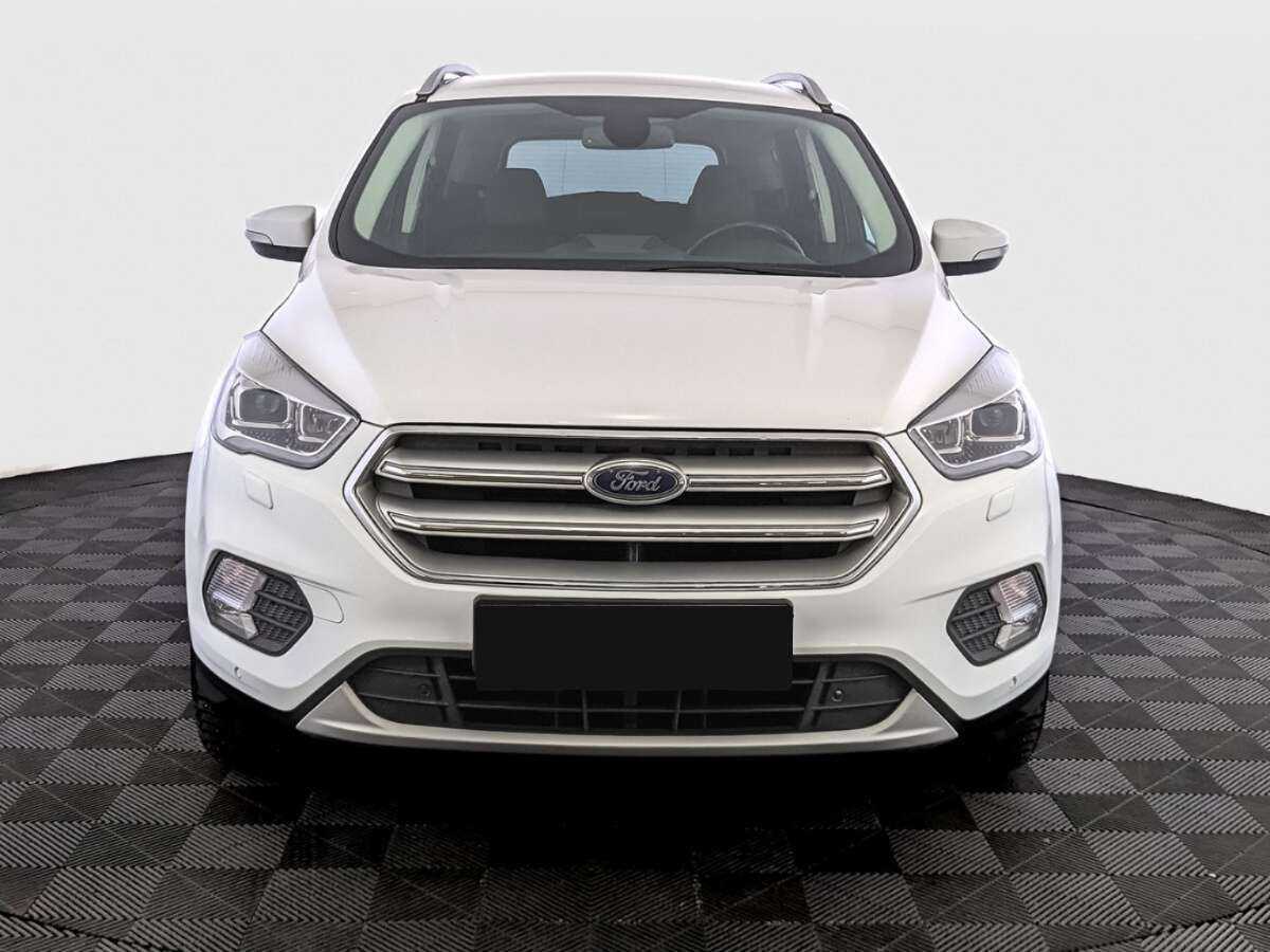 Купить Ford Kuga с пробегом. Фото: #1
