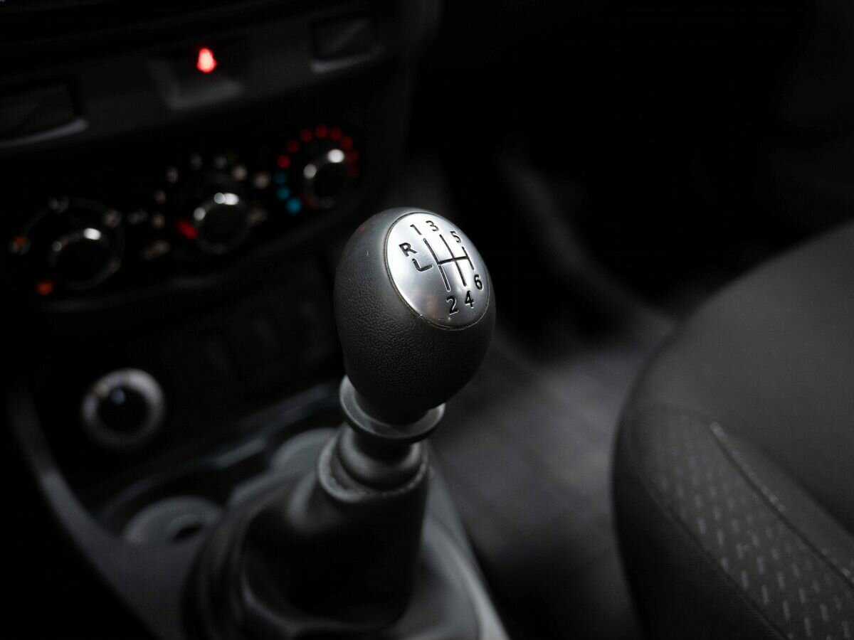 Купить Renault Duster с пробегом. Фото: #18