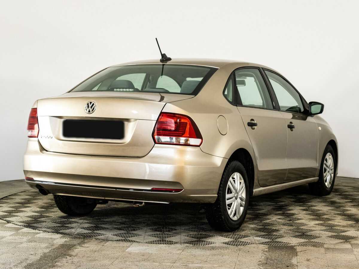 Купить Volkswagen Polo с пробегом. Фото: #3