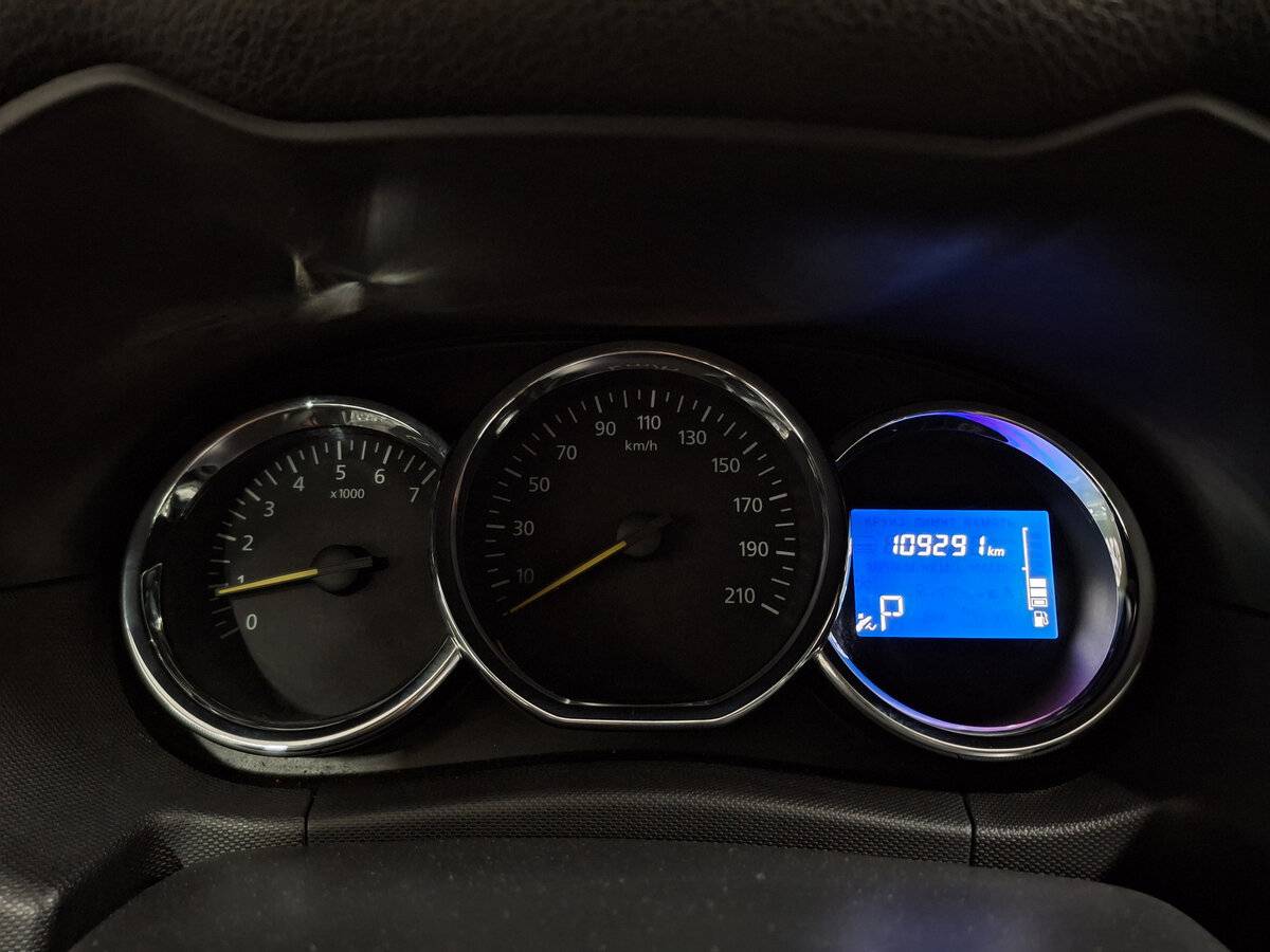 Купить Renault Duster с пробегом. Фото: #12