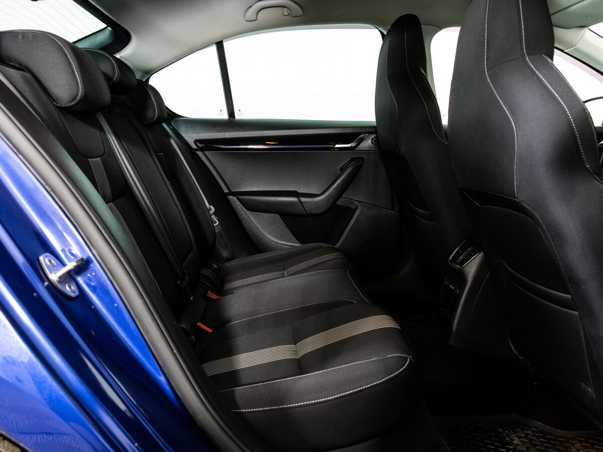 Купить Skoda Octavia с пробегом. Фото: #14