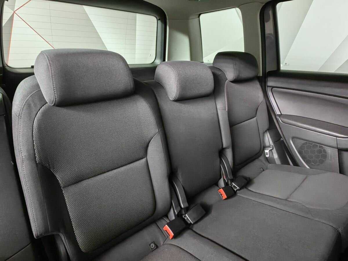 Купить Skoda Yeti с пробегом. Фото: #12