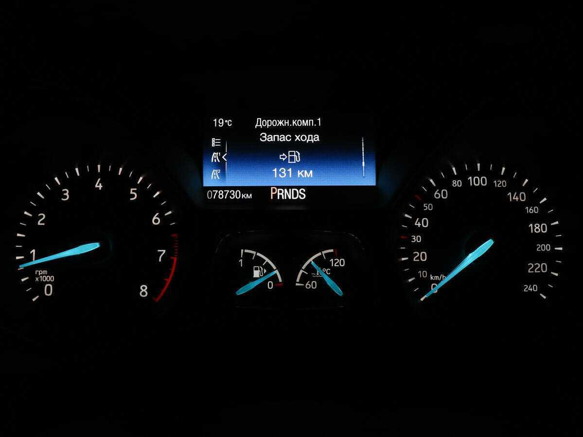 Купить Ford Focus с пробегом. Фото: #10