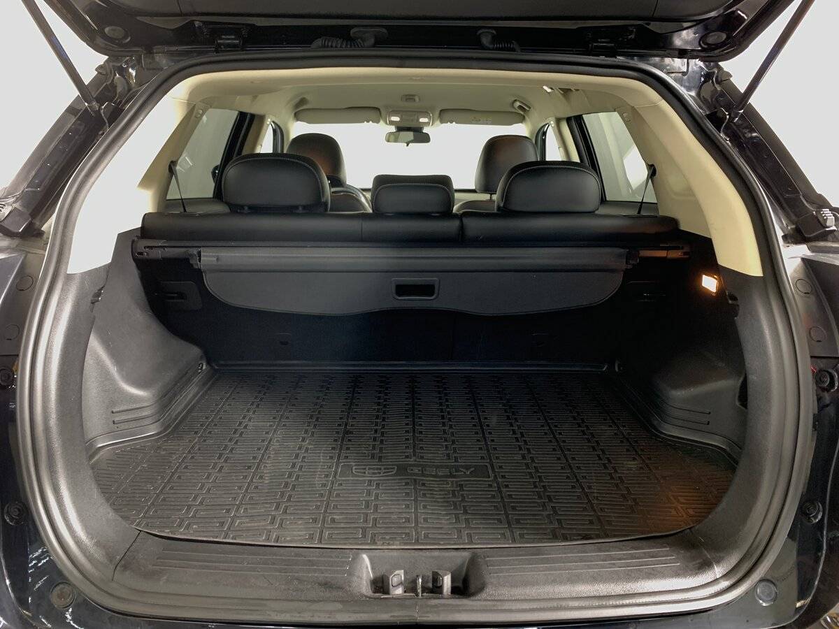 Купить Geely Atlas с пробегом. Фото: #18