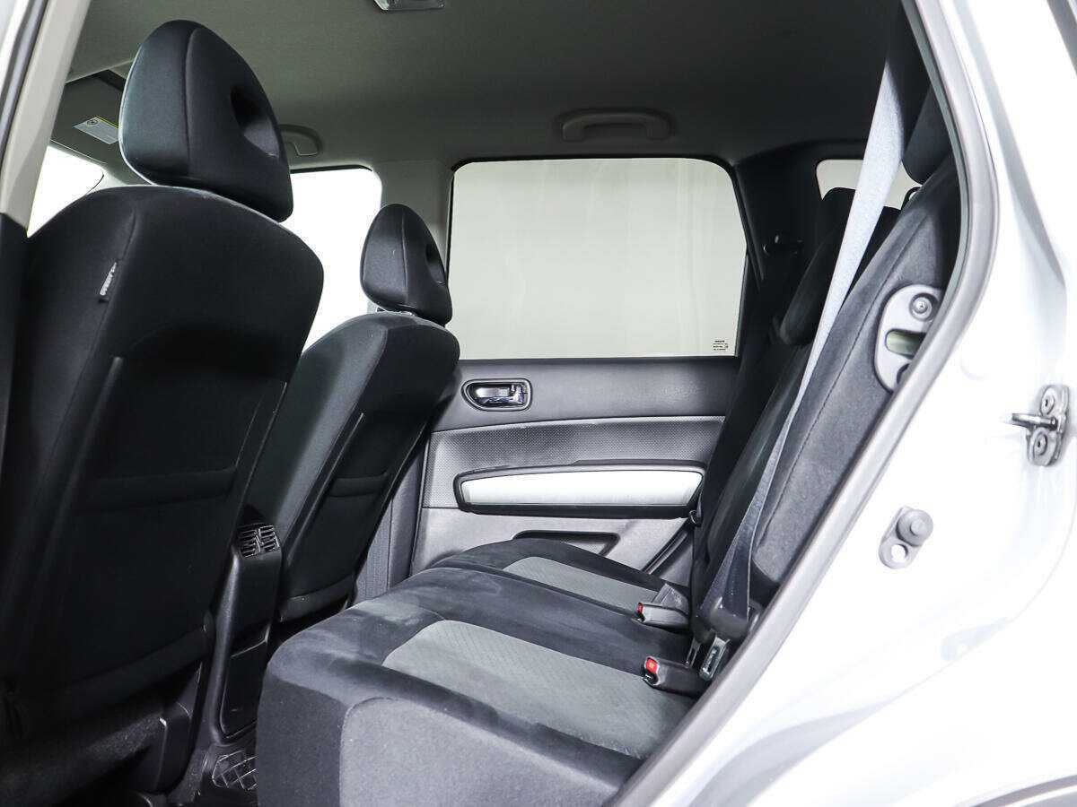 Купить Nissan X-Trail с пробегом. Фото: #8