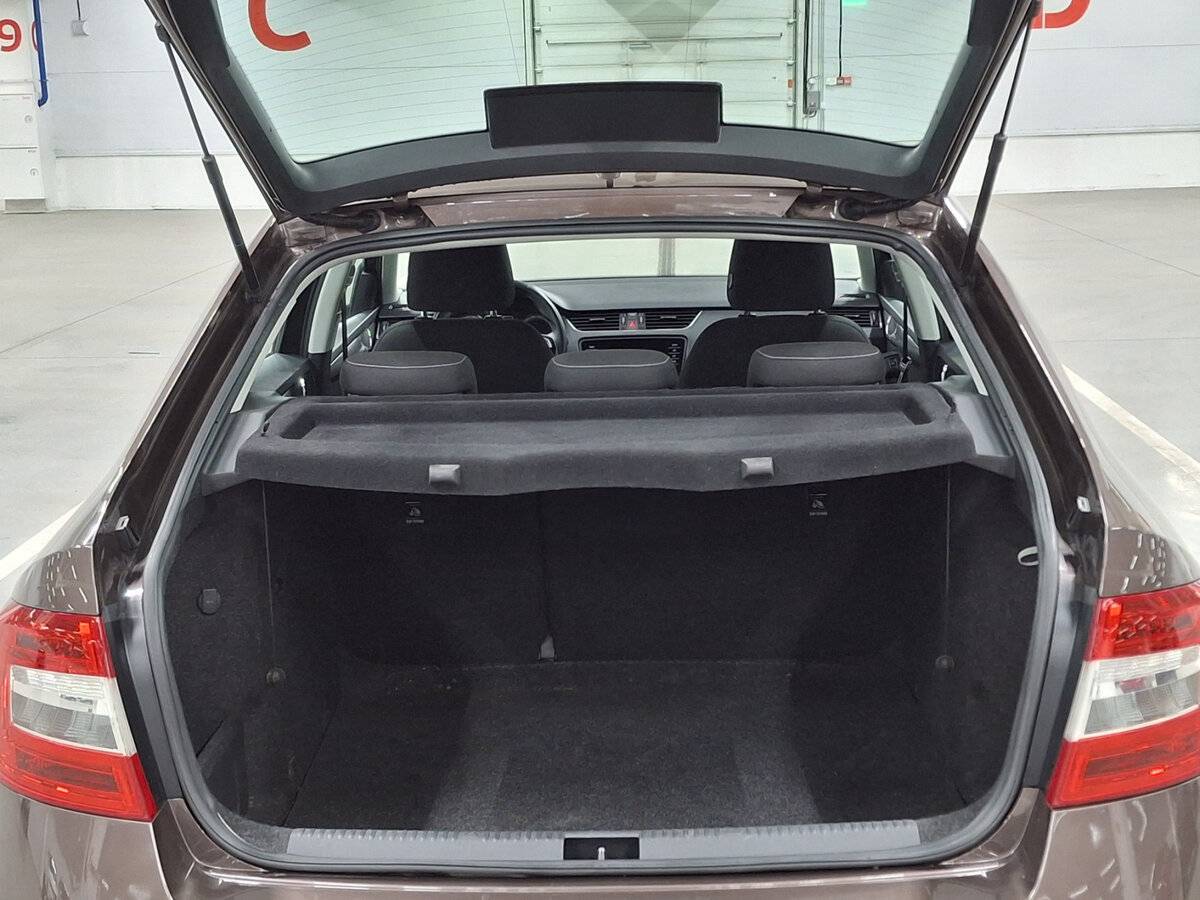 Купить Skoda Octavia с пробегом. Фото: #9
