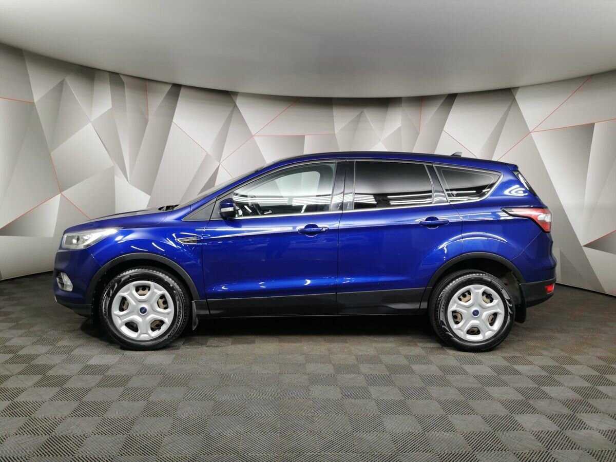 Купить Ford Kuga с пробегом. Фото: #4