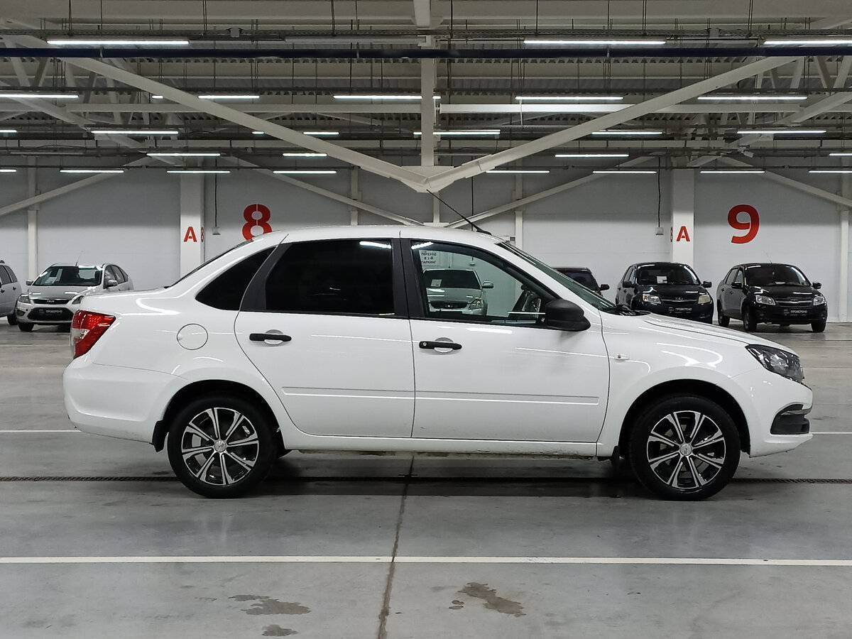 Купить Lada (ВАЗ) Granta с пробегом. Фото: #3