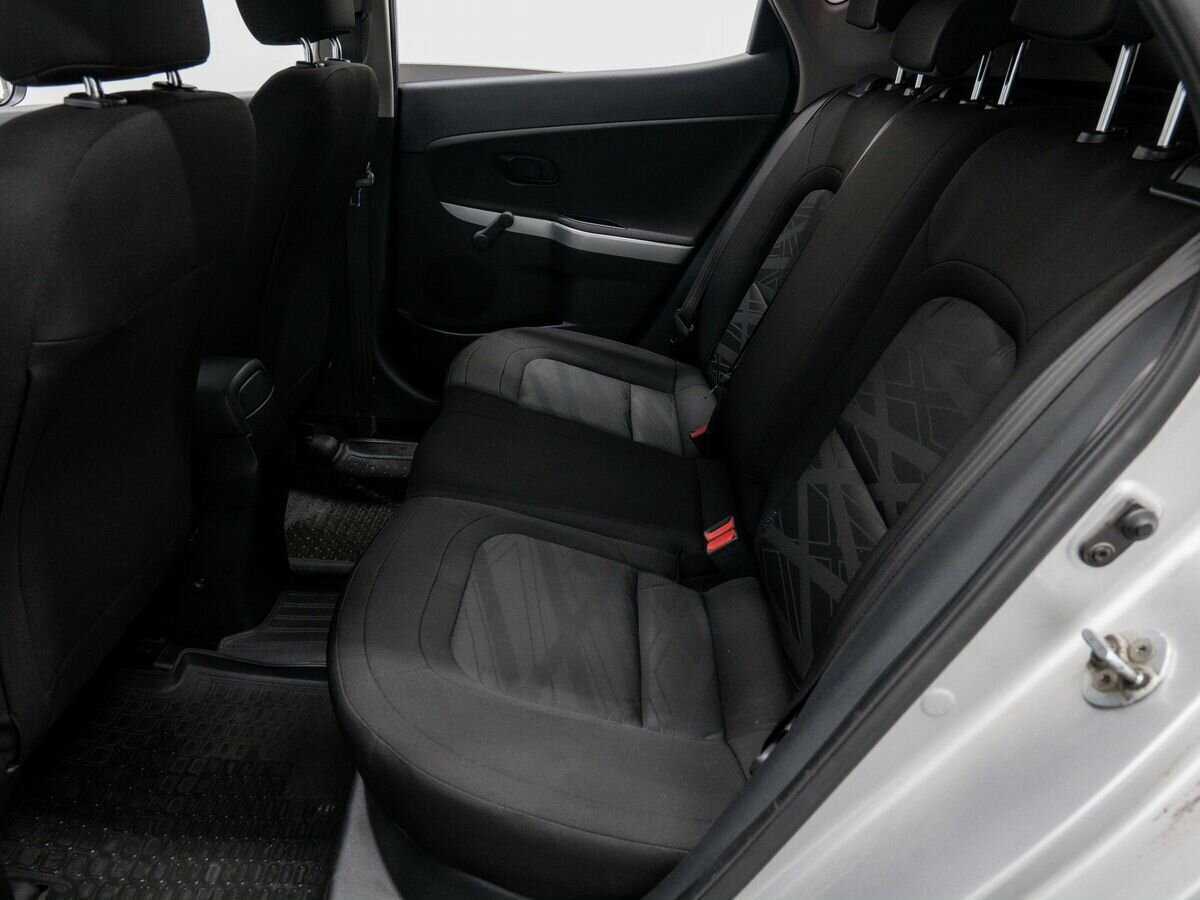 Купить Kia Ceed с пробегом. Фото: #11