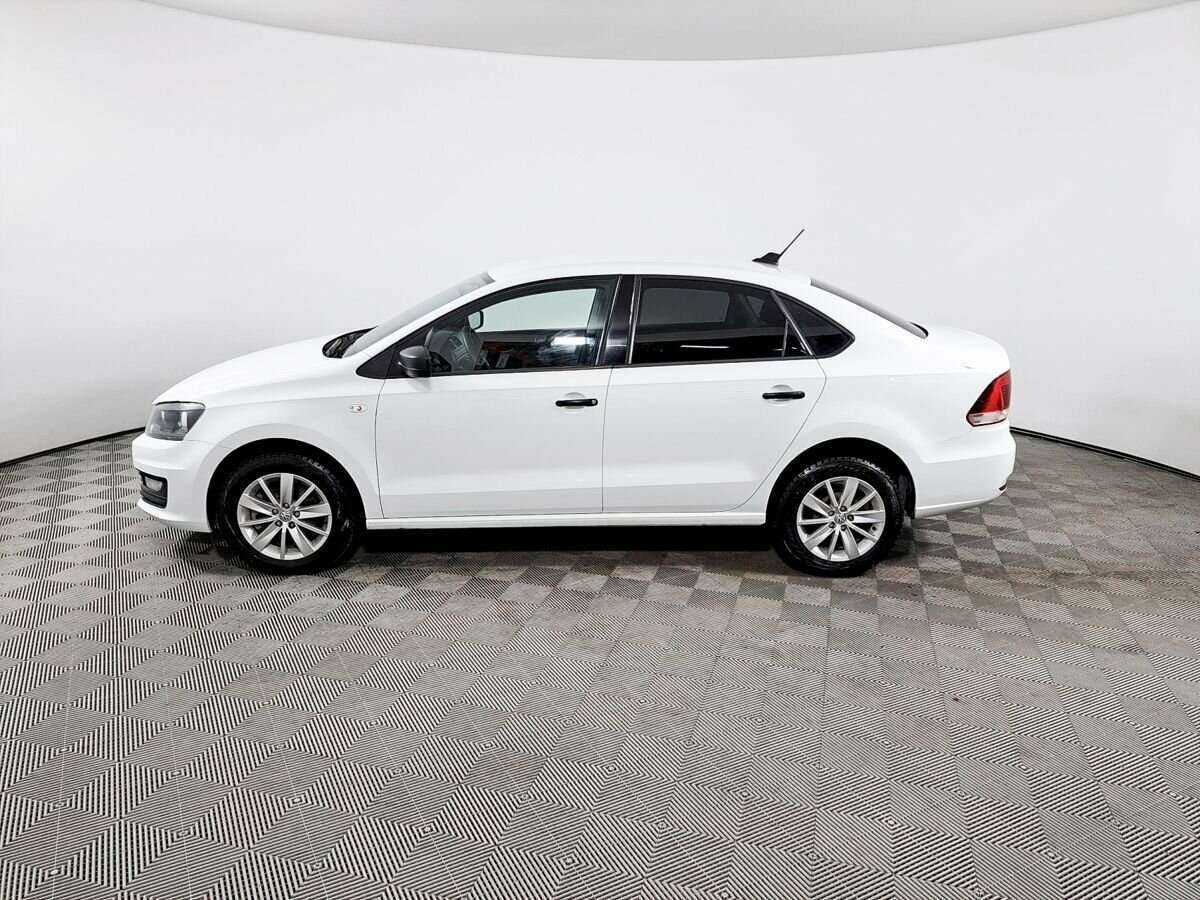 Купить Volkswagen Polo с пробегом. Фото: #7