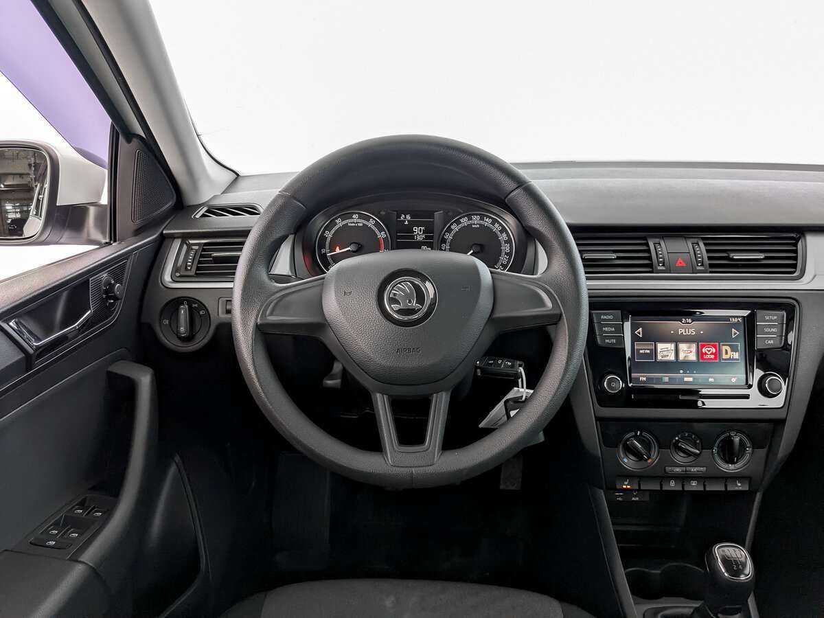 Купить Skoda Rapid с пробегом. Фото: #16