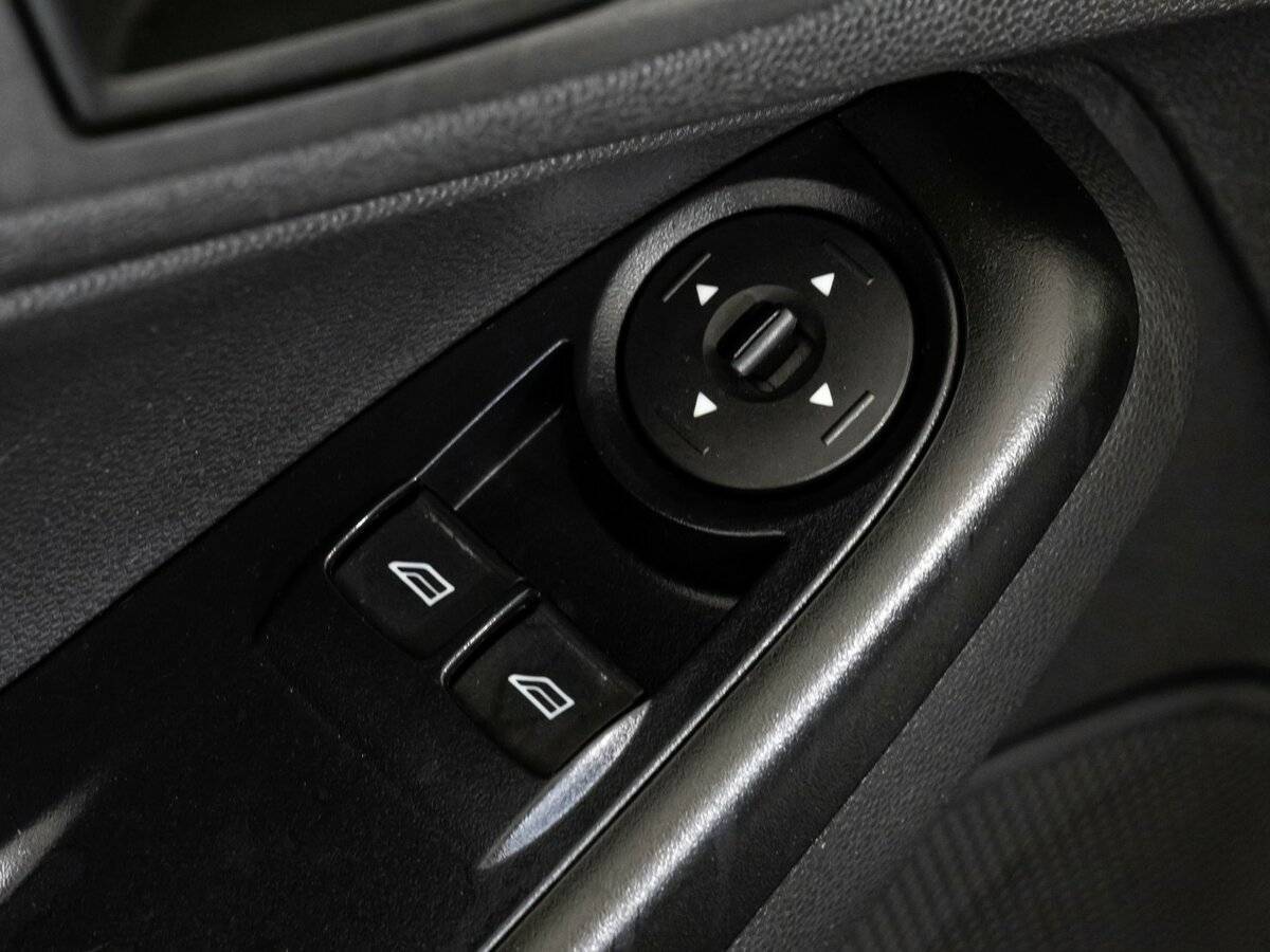 Купить Ford Fiesta с пробегом. Фото: #14