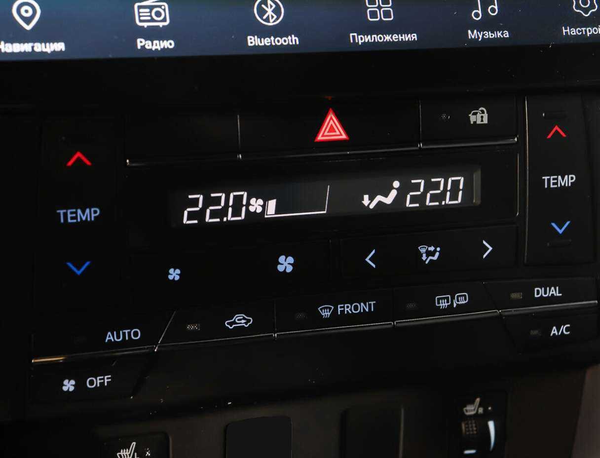 Купить Toyota Camry с пробегом. Фото: #17