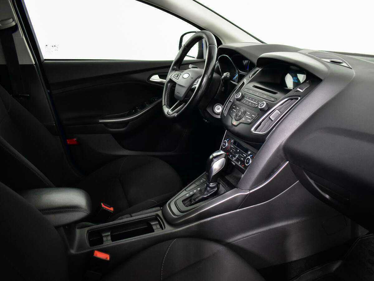Купить Ford Focus с пробегом. Фото: #8