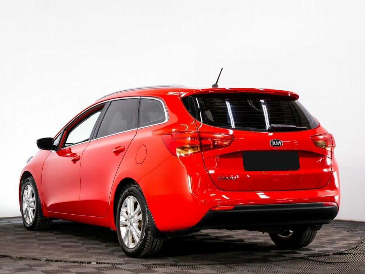 Купить Kia Ceed с пробегом. Фото: #5