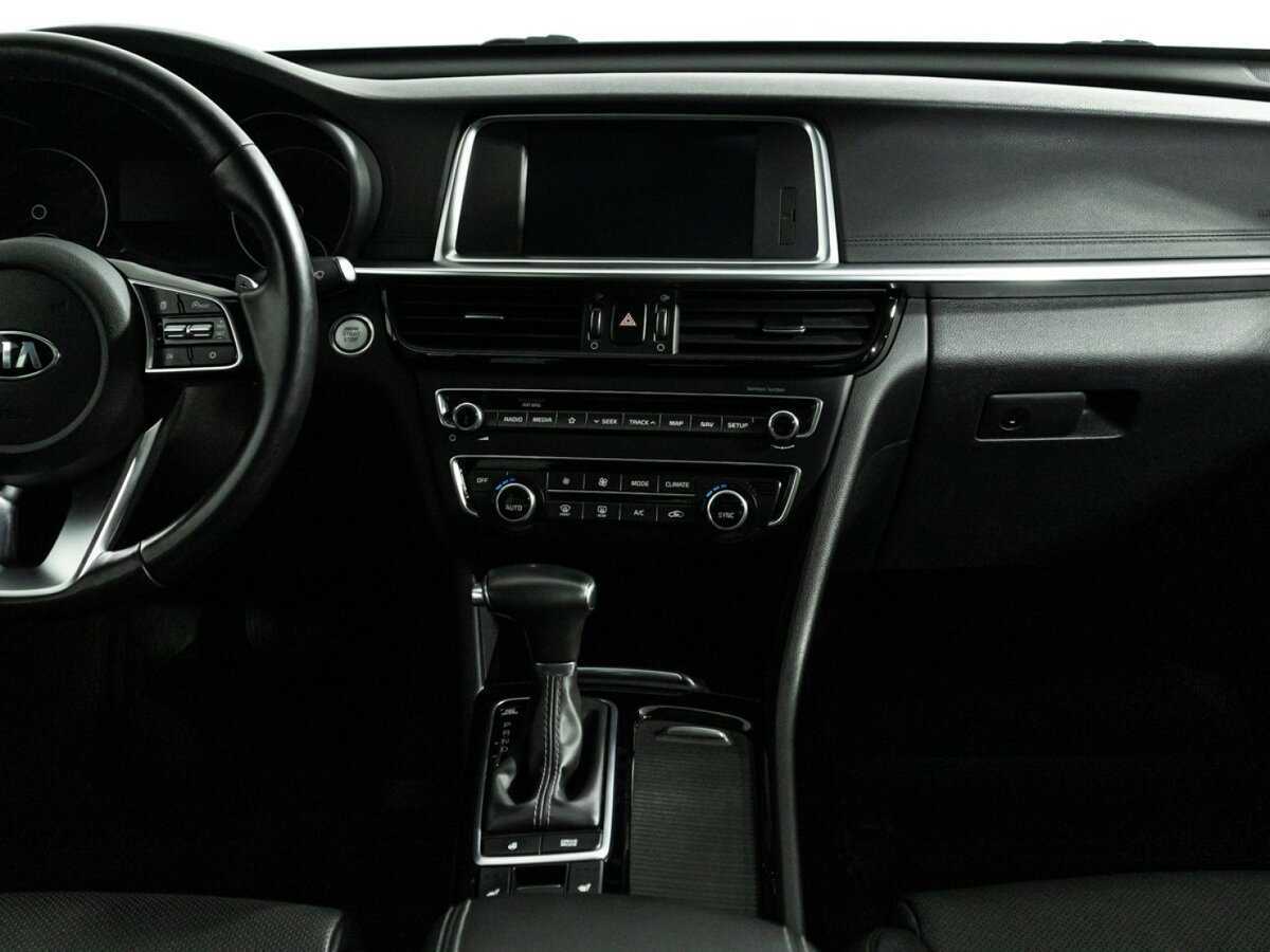 Купить Kia Optima с пробегом. Фото: #12