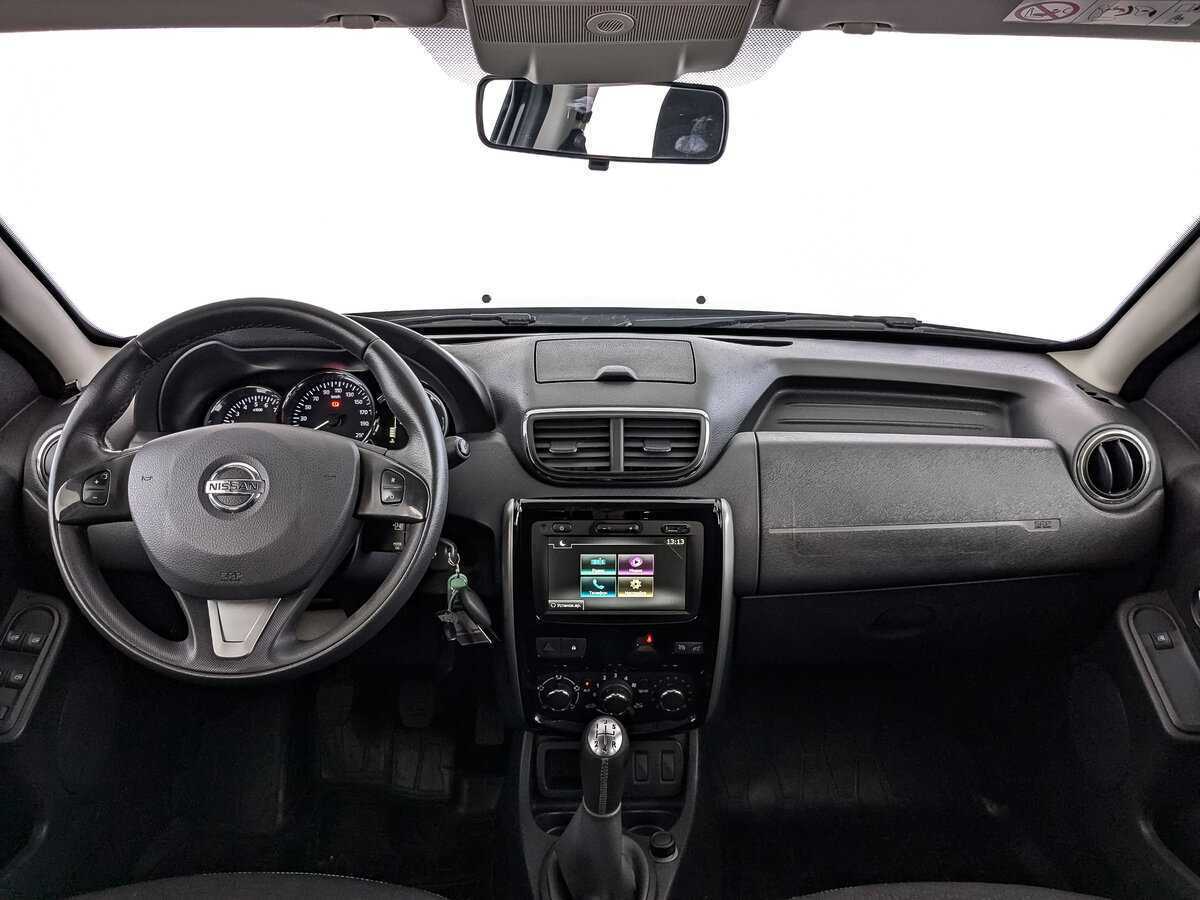 Купить Nissan Terrano с пробегом. Фото: #9