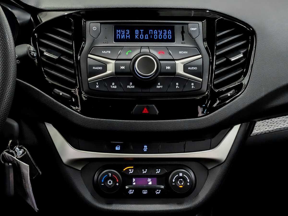 Купить Lada (ВАЗ) Vesta с пробегом. Фото: #14