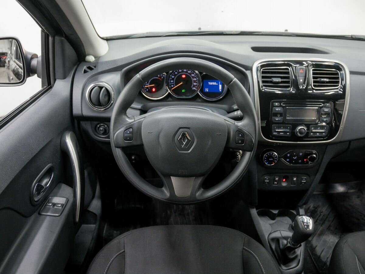 Купить Renault Sandero с пробегом. Фото: #11