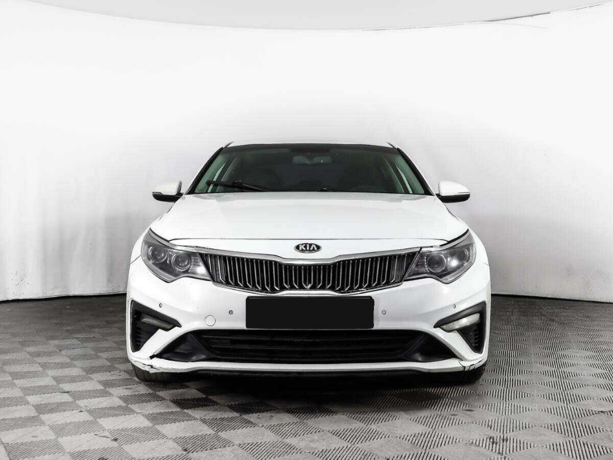 Купить Kia Optima с пробегом. Фото: #1