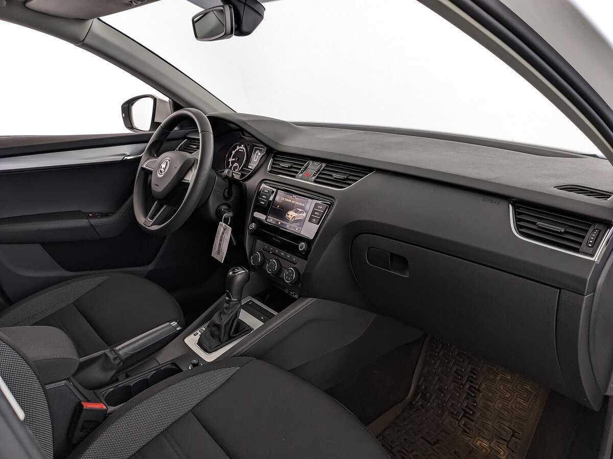 Купить Skoda Octavia с пробегом. Фото: #8