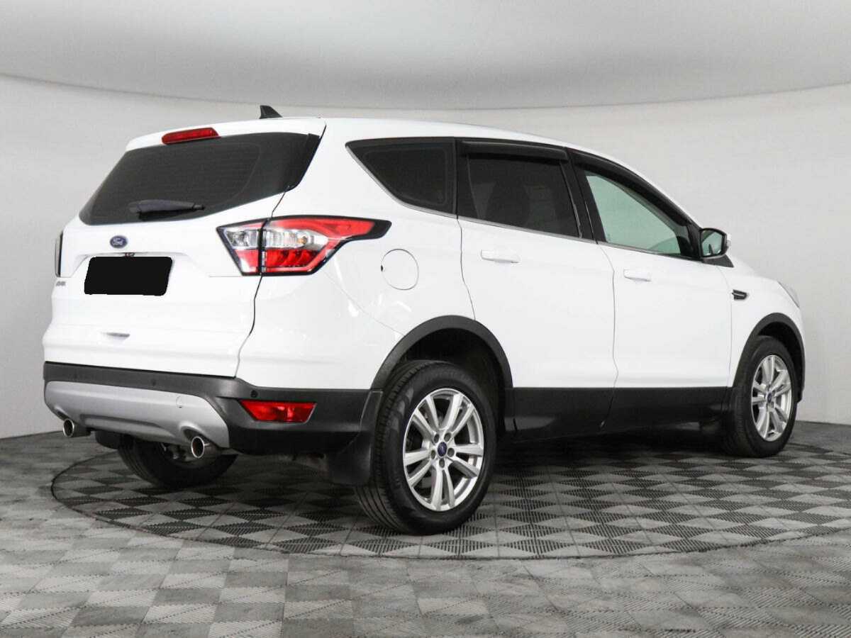 Купить Ford Kuga с пробегом. Фото: #4
