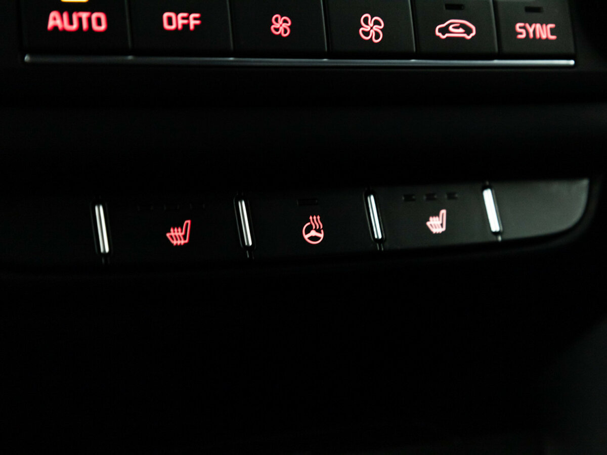 Купить Kia Ceed с пробегом. Фото: #16