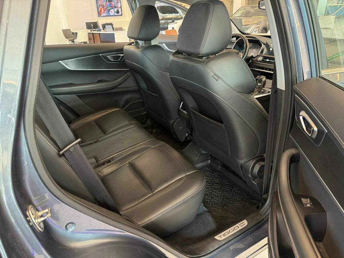 Купить Chery Tiggo 8 с пробегом. Фото: #18