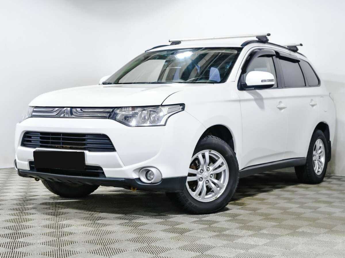 Купить Mitsubishi Outlander с пробегом. Фото: #0