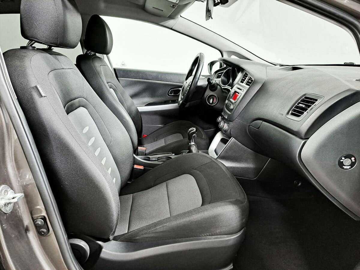 Купить Kia Ceed с пробегом. Фото: #8