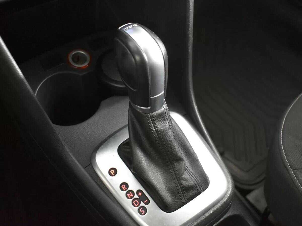 Купить Volkswagen Polo с пробегом. Фото: #12