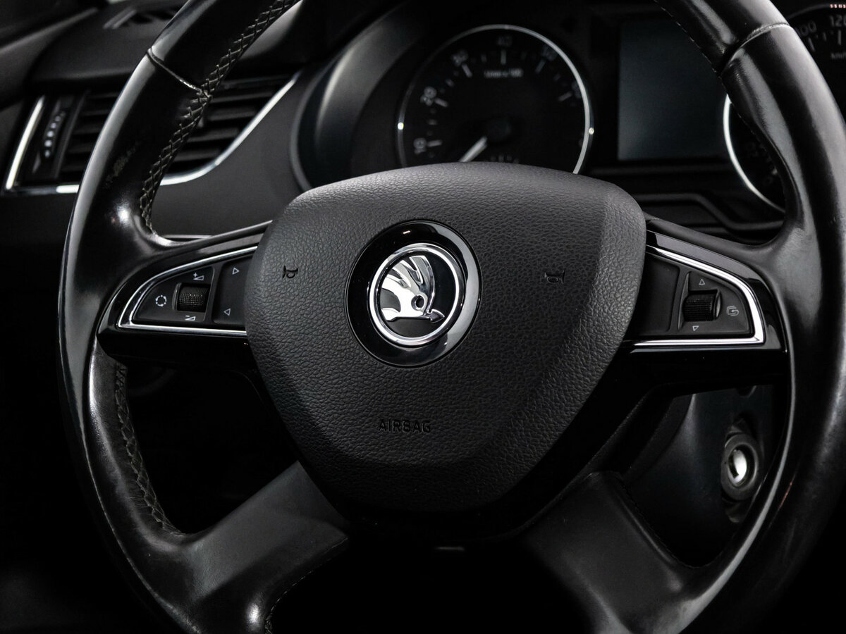 Купить Skoda Octavia с пробегом. Фото: #8