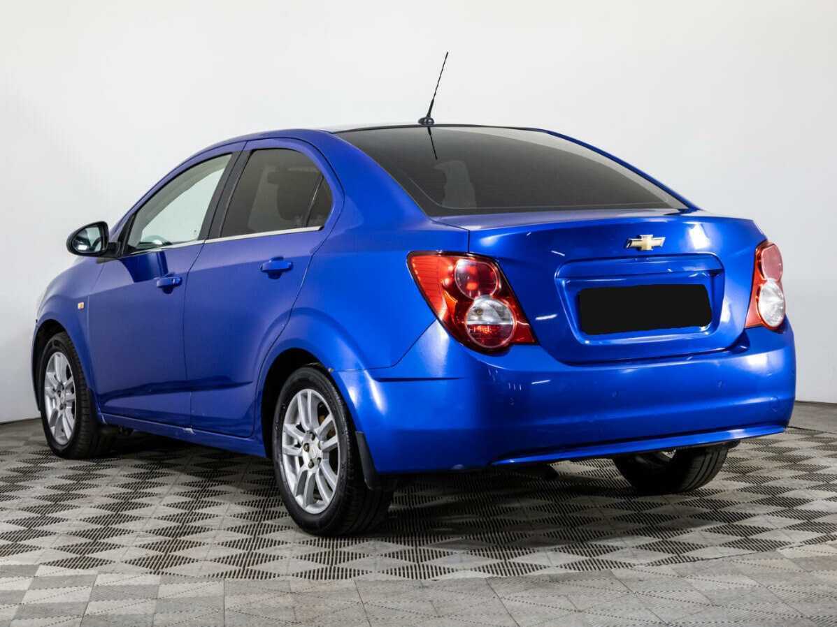 Купить Chevrolet Aveo с пробегом. Фото: #6