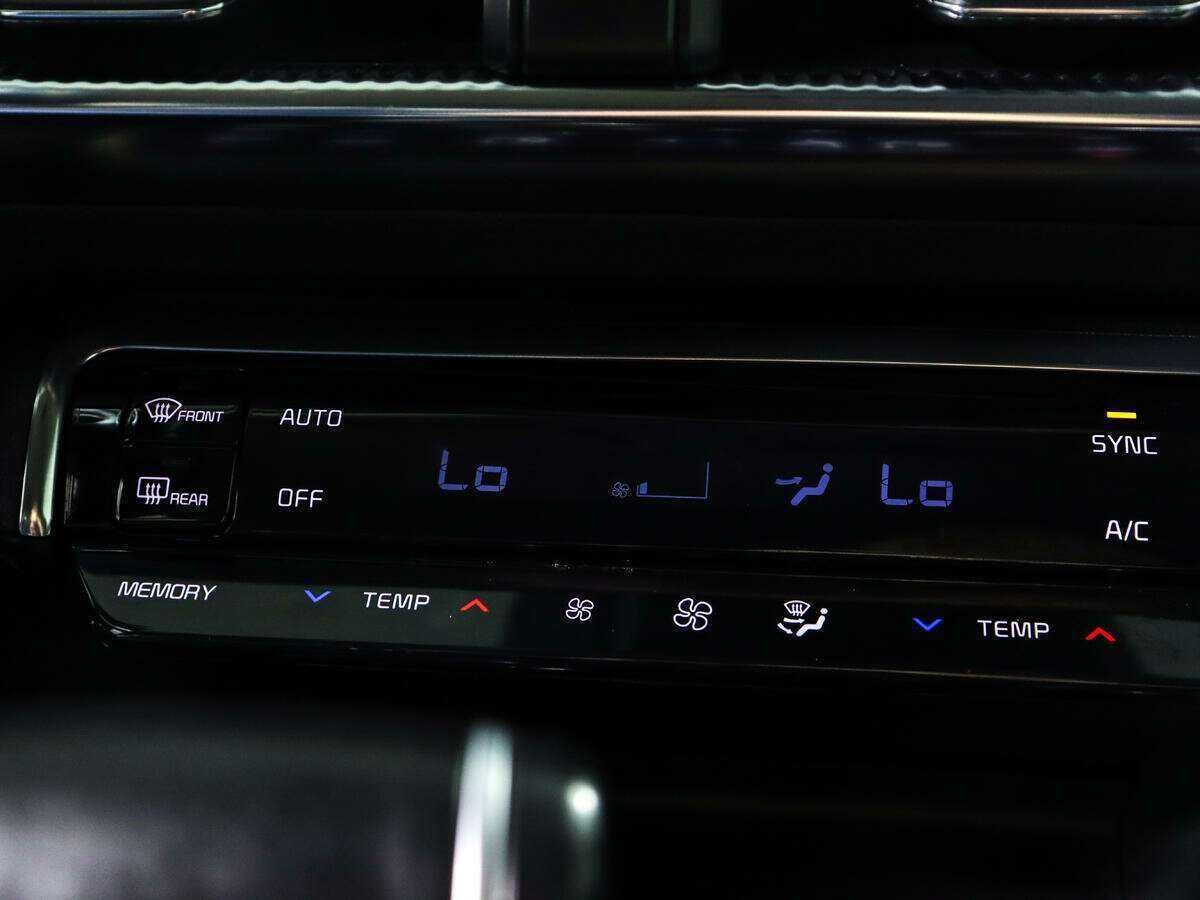 Купить Kia K5 с пробегом. Фото: #12