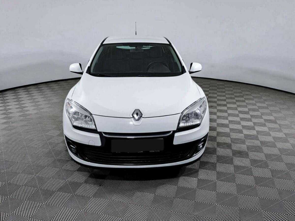 Купить Renault Megane с пробегом. Фото: #1