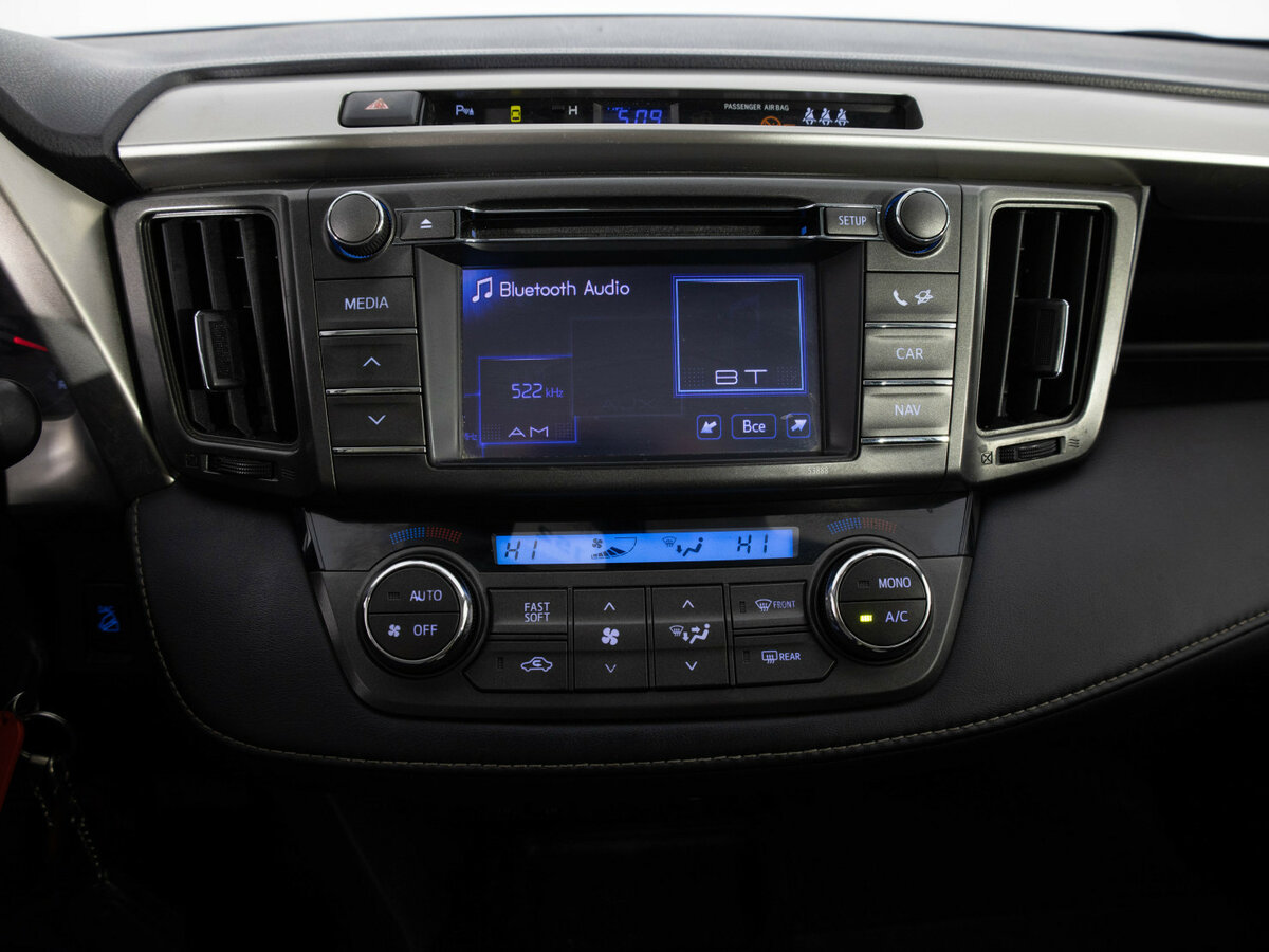 Купить Toyota RAV4 с пробегом. Фото: #18