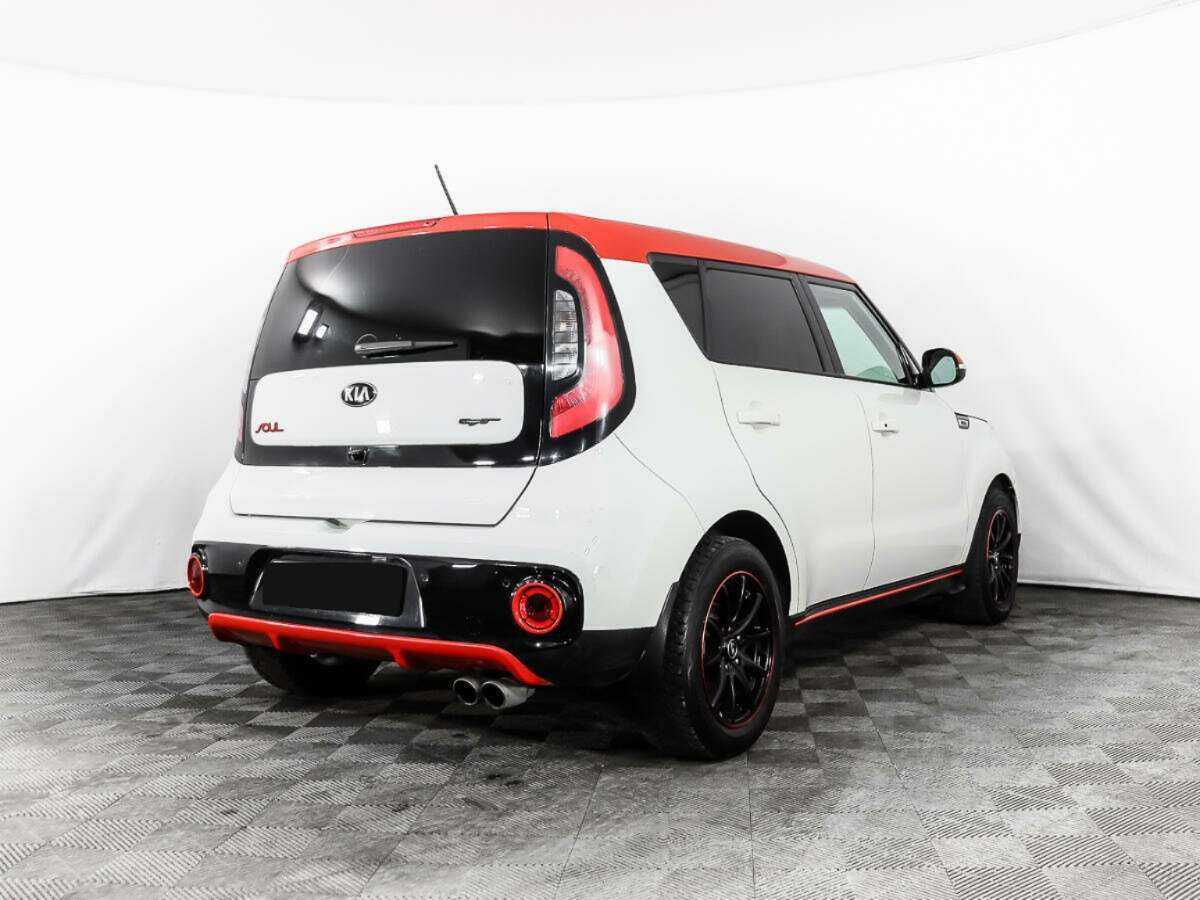 Купить Kia Soul с пробегом. Фото: #3