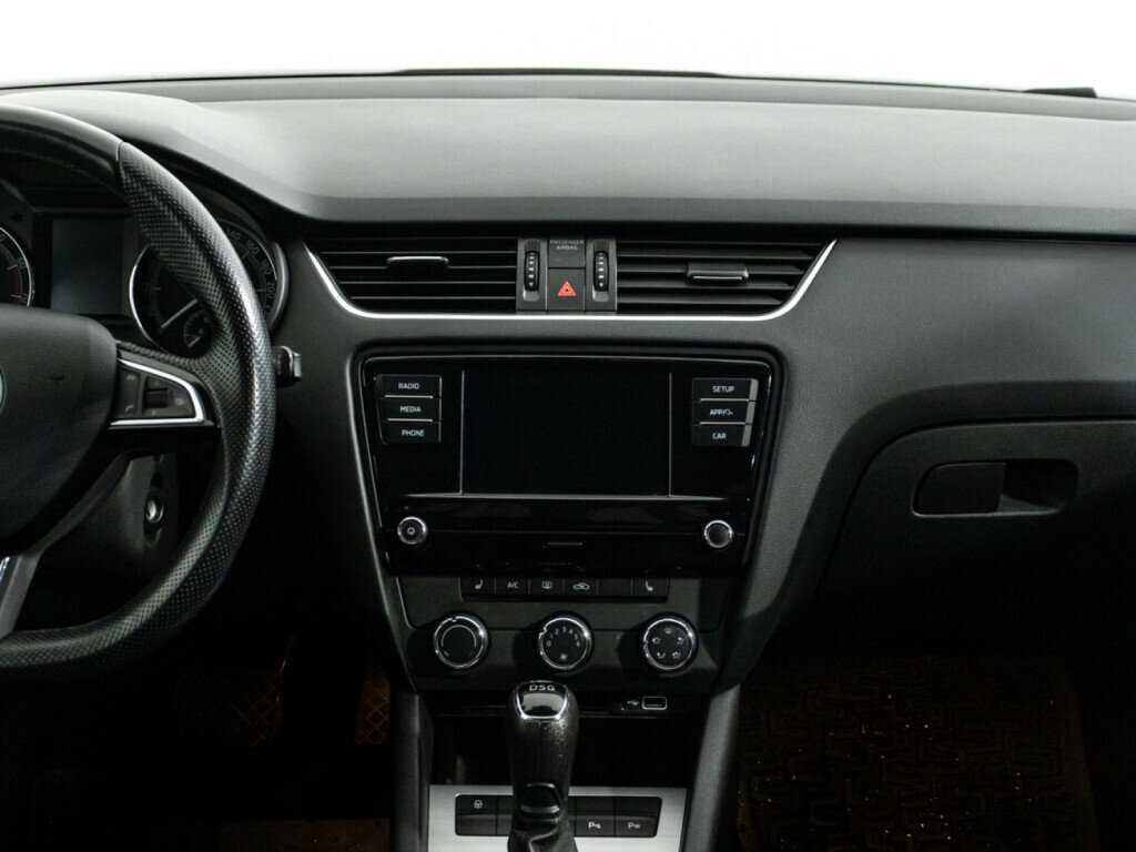 Купить Skoda Octavia с пробегом. Фото: #13