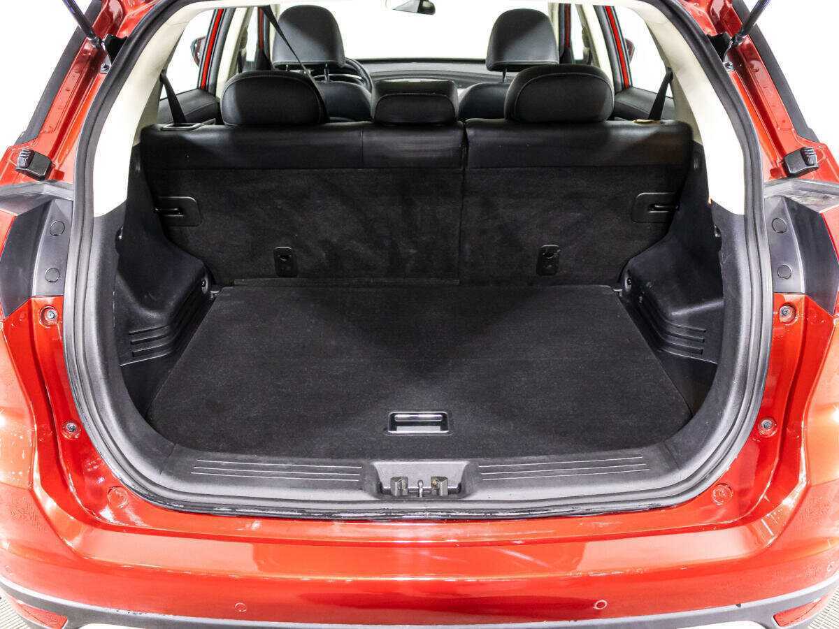 Купить Geely Atlas с пробегом. Фото: #14