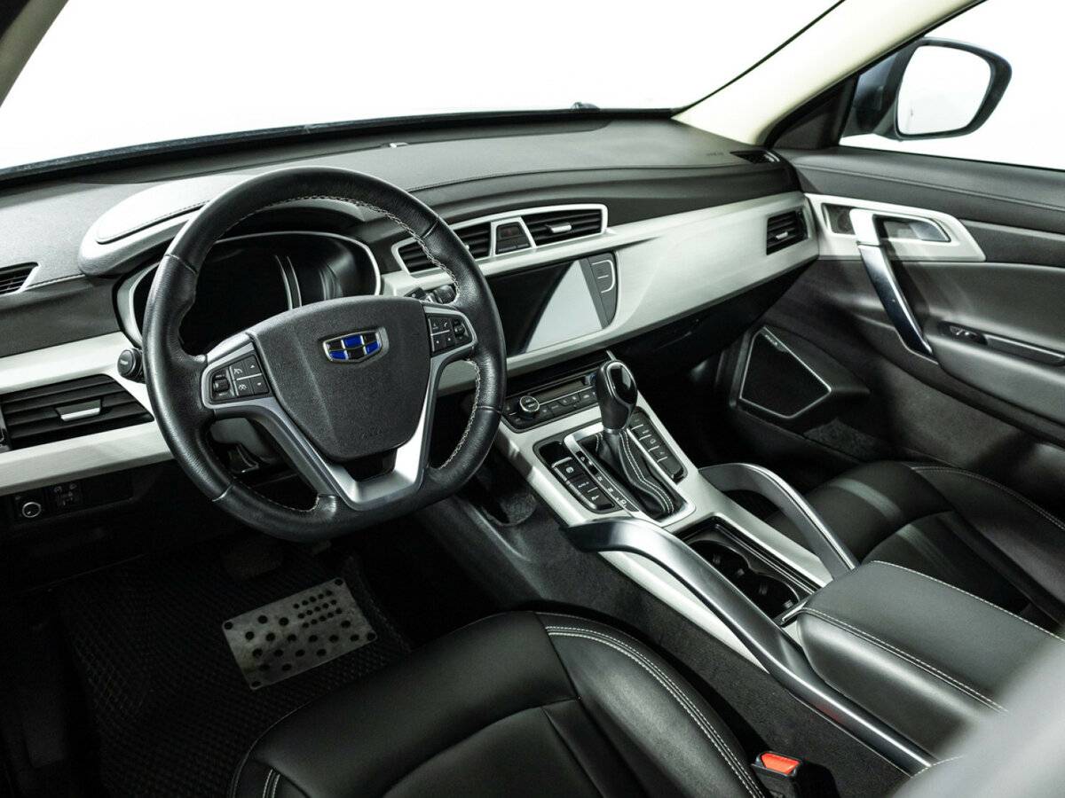 Купить Geely Atlas с пробегом. Фото: #10