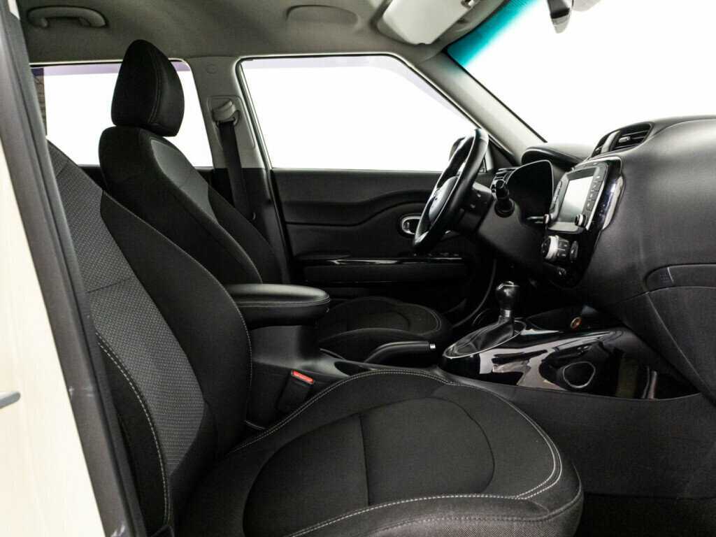 Купить Kia Soul с пробегом. Фото: #14
