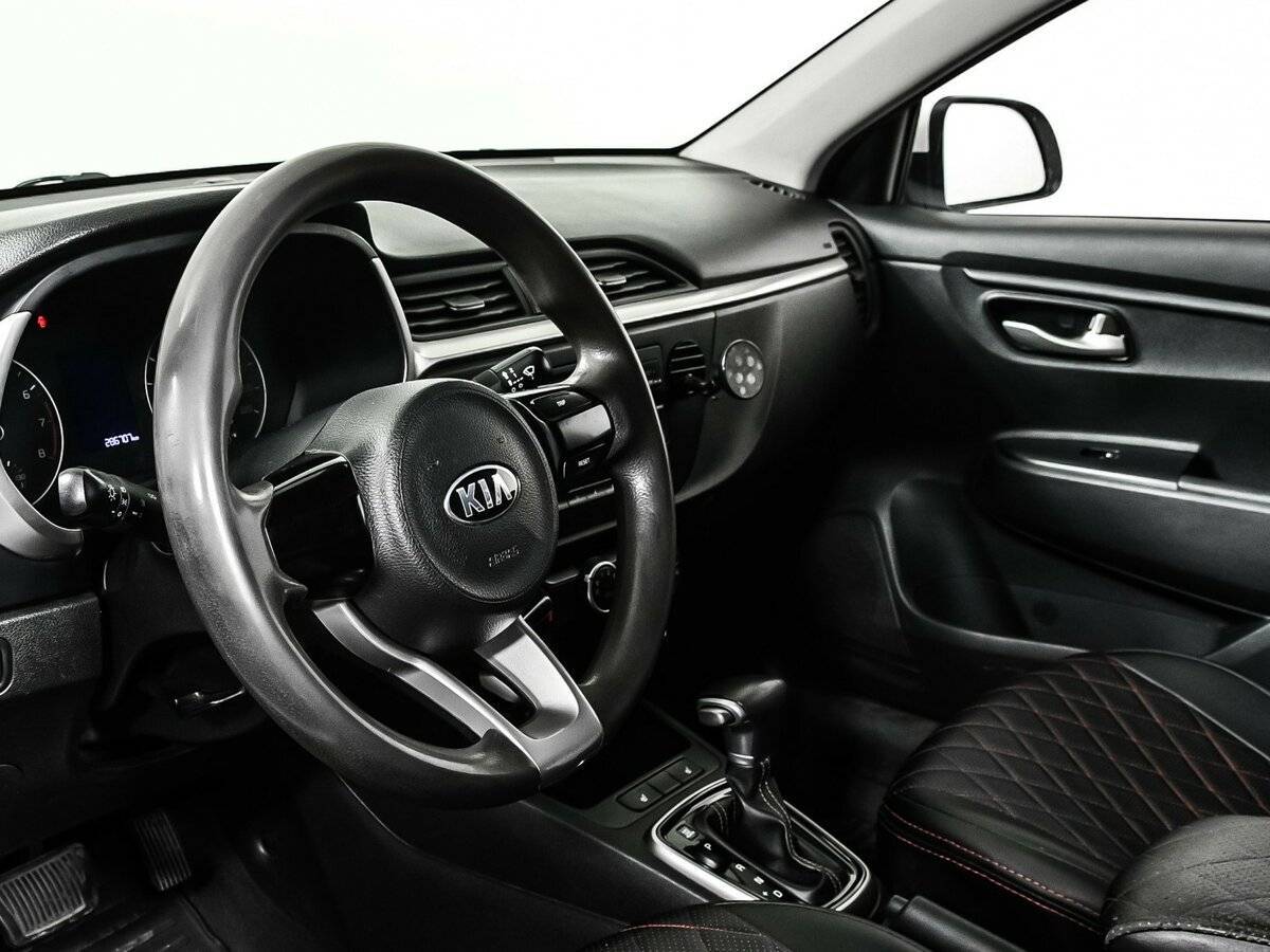 Купить Kia Rio с пробегом. Фото: #11